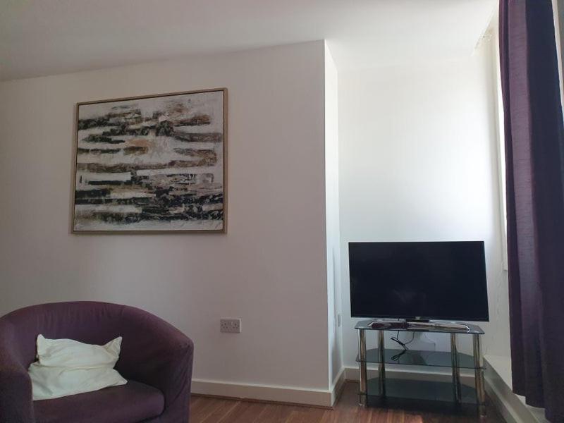 Double Room With Shared Bathroom London Exteriör bild